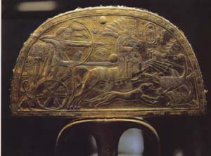 Golden flabellum from Tutankhamun's treasure 